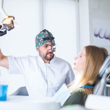 De ce contează alegerea laboratorului dentar atunci când lucrezi cu zirconiu?