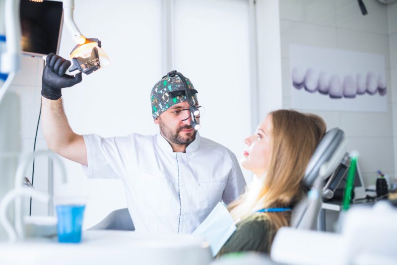 De ce contează alegerea laboratorului dentar atunci când lucrezi cu zirconiu?